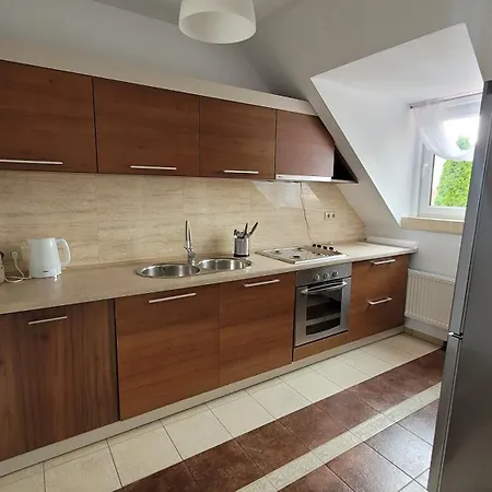 Nad Lodziarnia Appartement *